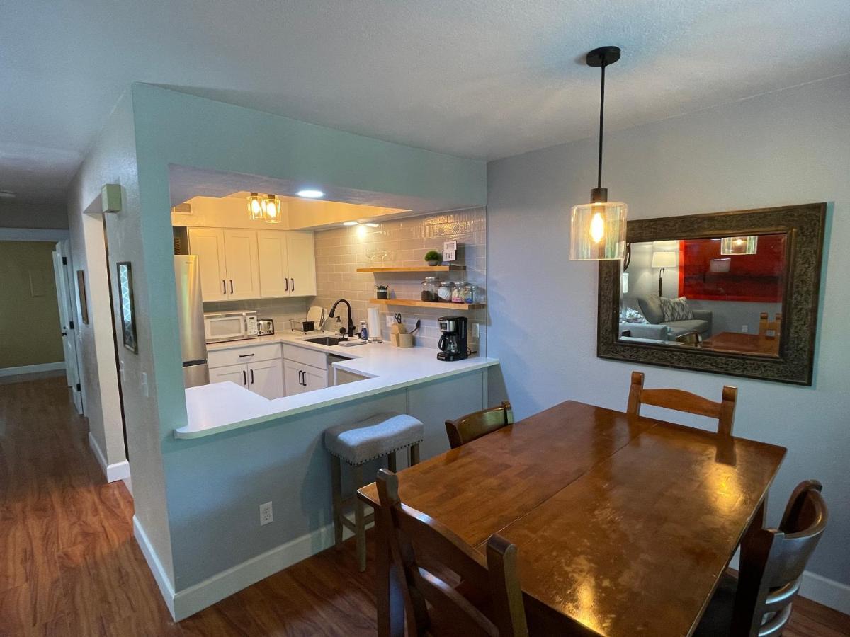 Next To Lake, Pool, 10 Acre Park, 1 Mile To Town, Best Prices Chelan Exterior foto